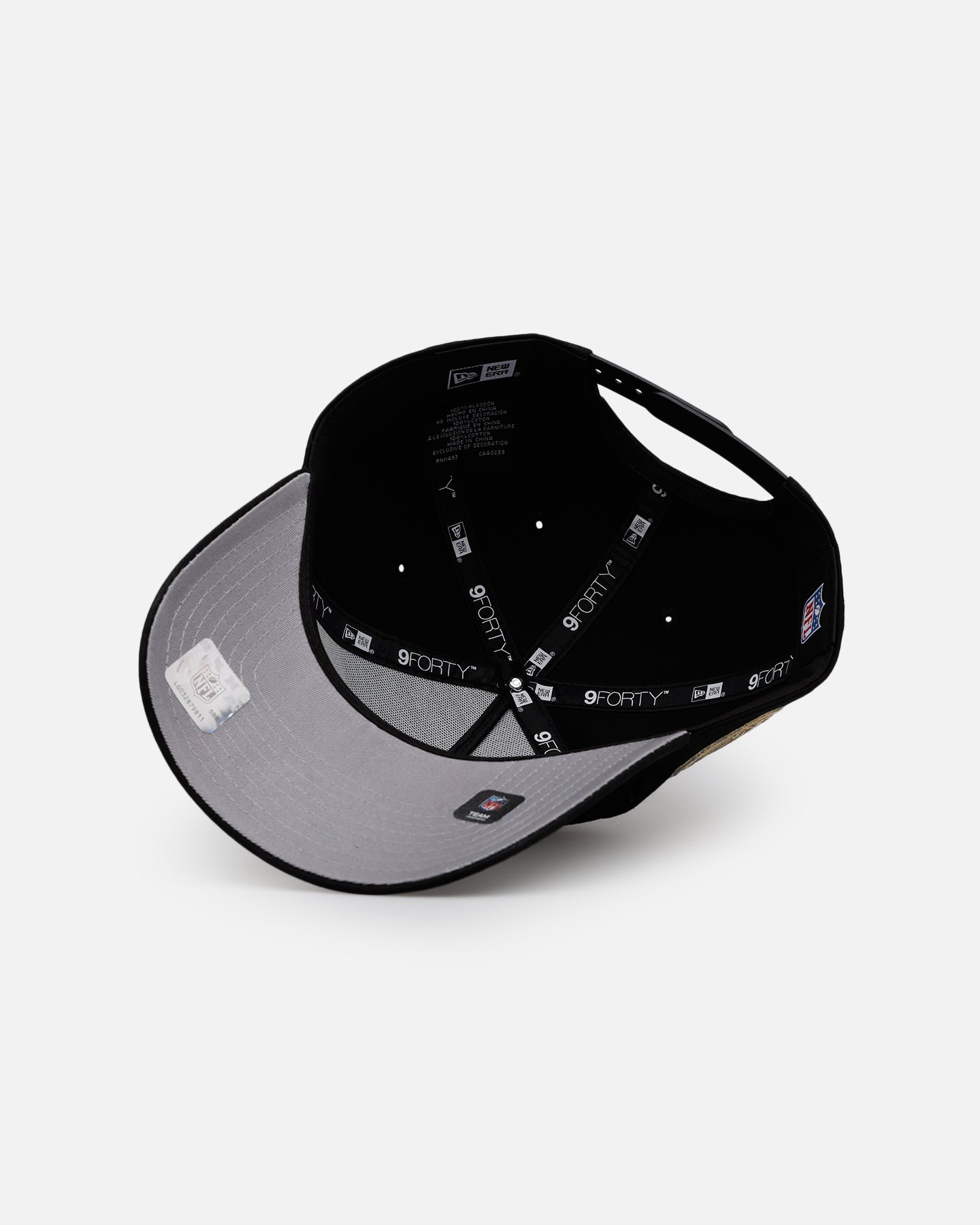 New Era Philadelphia Eagles 'Raised Metallic Chainstitch' 9FORTY A-Frame Snapback Black