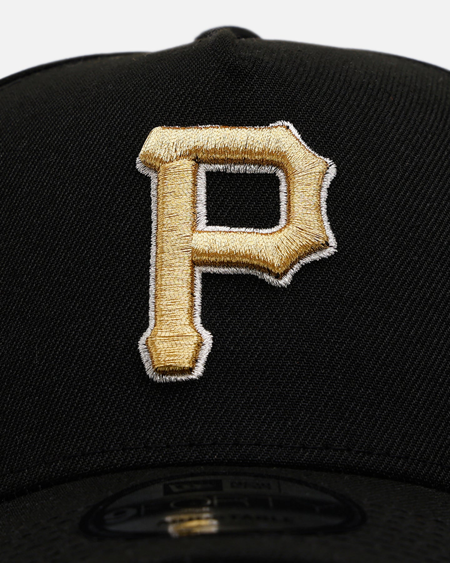 New Era Pittsburgh Pirates 'New Year's Eve' 9FORTY A-Frame Snapback Gold/Silver