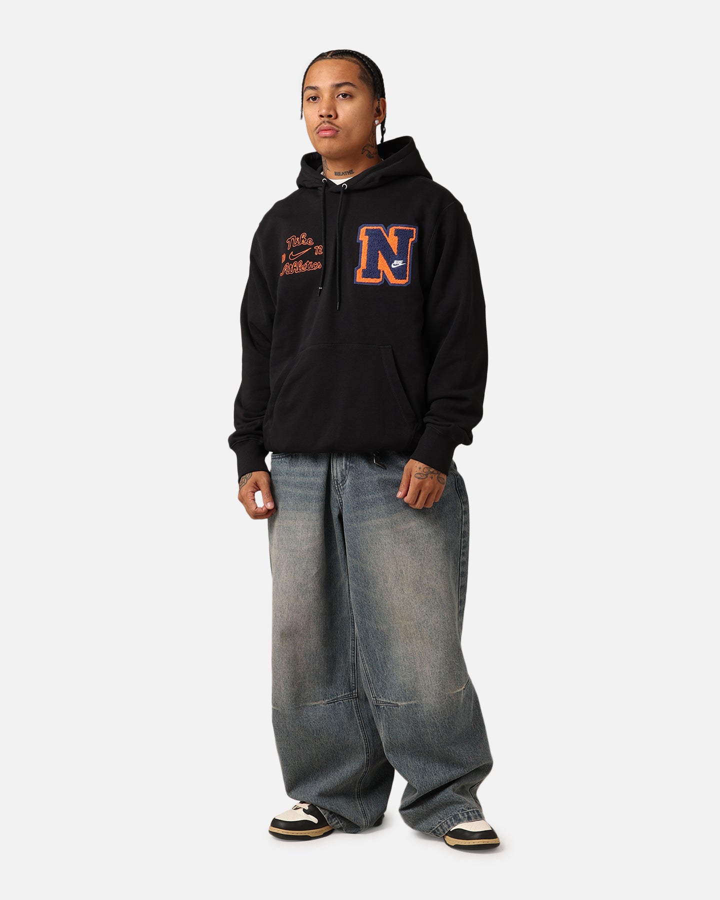 Nike Sportswear Club Essential Hoodie Black