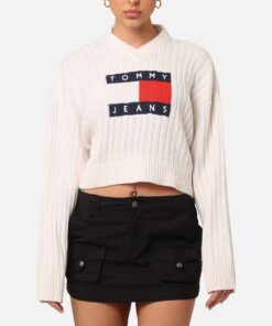 Tommy Jeans Women's TJW V-Neck Center Flag Sweater Ancient White