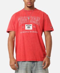 Tommy Jeans TJM Archive Logo T-Shirt Deep Crimson
