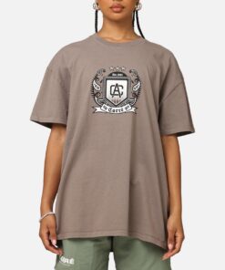 Carre Crested T-Shirt Dark Brown