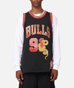 Mitchell & Ness Chicago Bulls Dennis Rodman 1997 Swingman Jersey Black/Gold