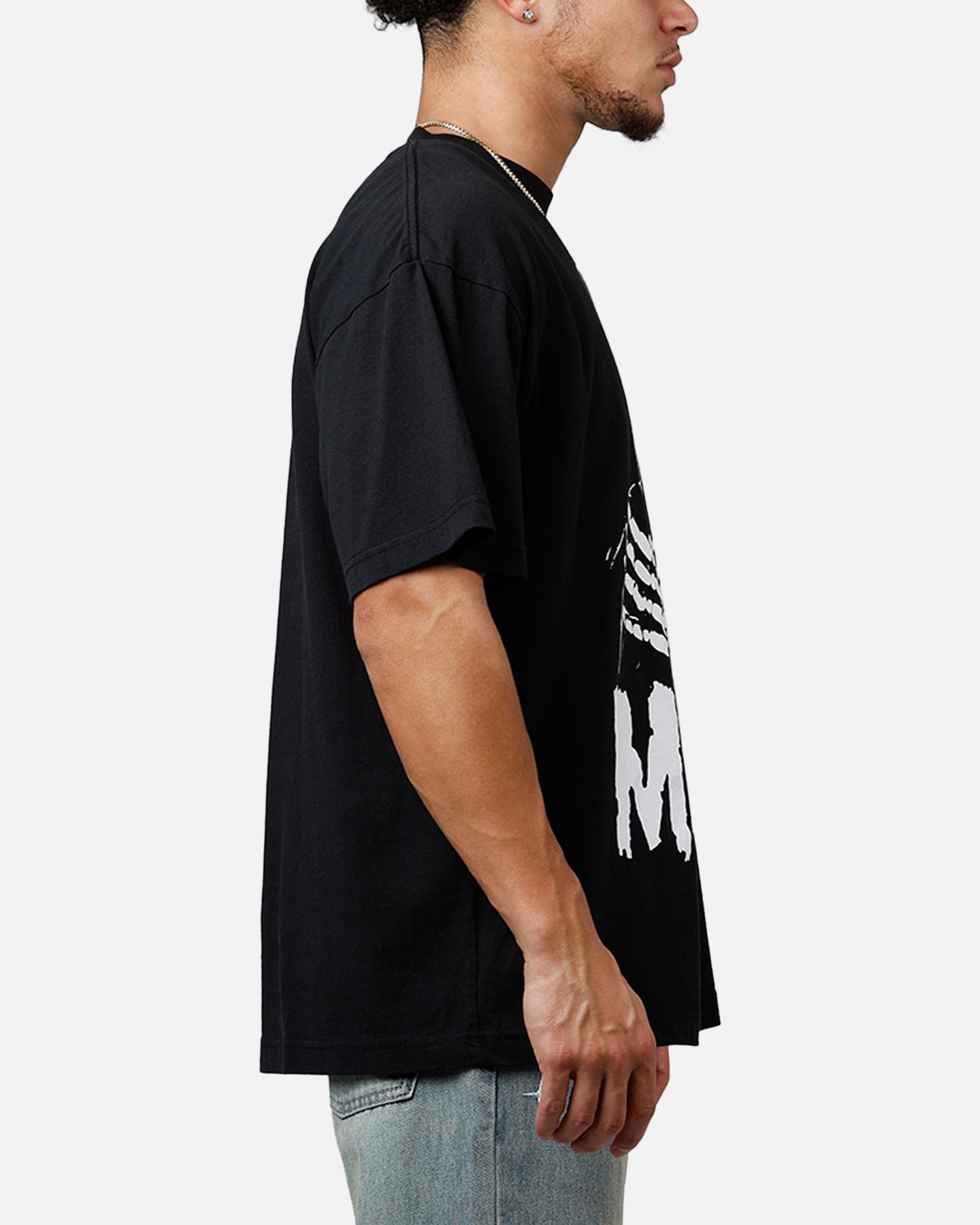 Global Merchandising Misfits Crossed Hands T-Shirt Black