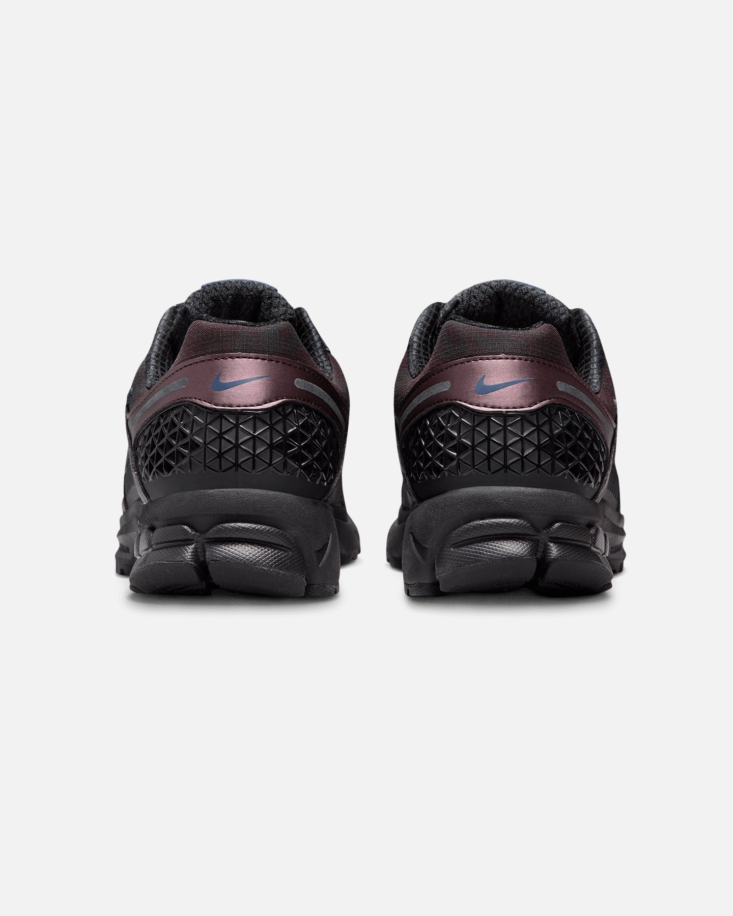 Nike Women's Zoom Vomero 5 Burgundy