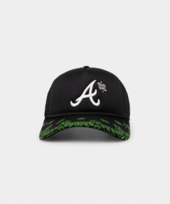 New Era Atlanta Braves 'Glow In The Dark' 9FORTY A-Frame Trucker Snapback Black/Neon Green