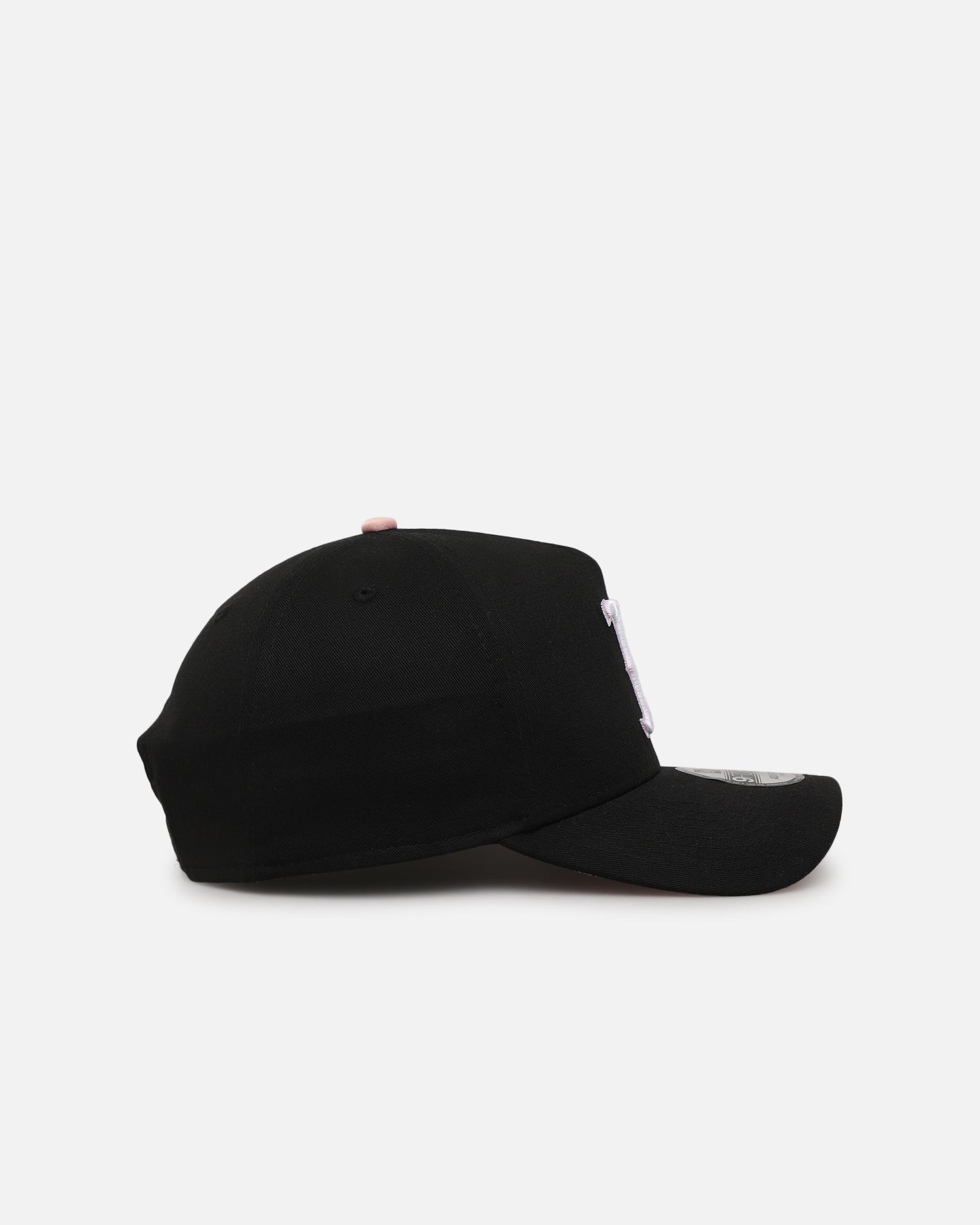 New Era Boston Red Sox 'Pink Satin Hearts 2.0' 9FORTY A-Frame Snapback Black/Pink