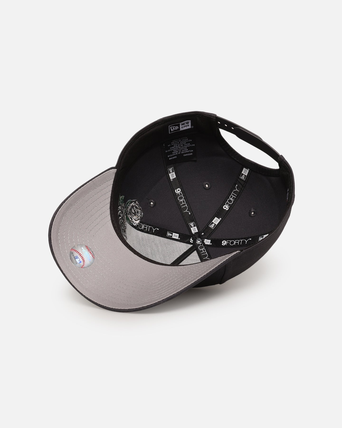New Era Atlanta Braves 'Gray Tonal Rose Embroidery' 9FORTY A-Frame Snapback Gray